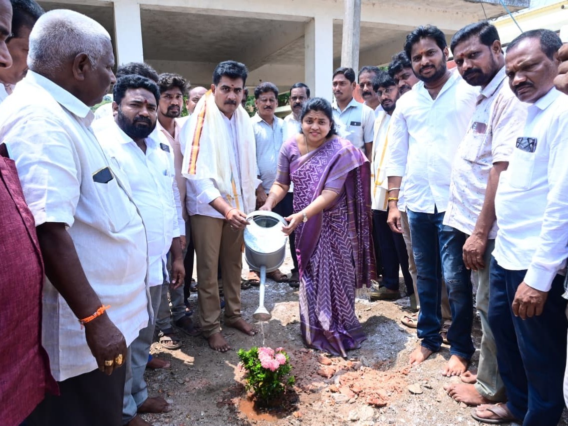 గోదావరి మోక్ష దామం నిర్మాణానికి భూమి పూజ