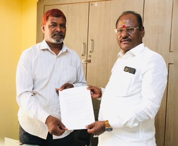 ఫొటోలకు ఫోజులిచ్చారు తప్ప ప్రజలకు చేసిందేమీ లేదు: T. అంజయ్య