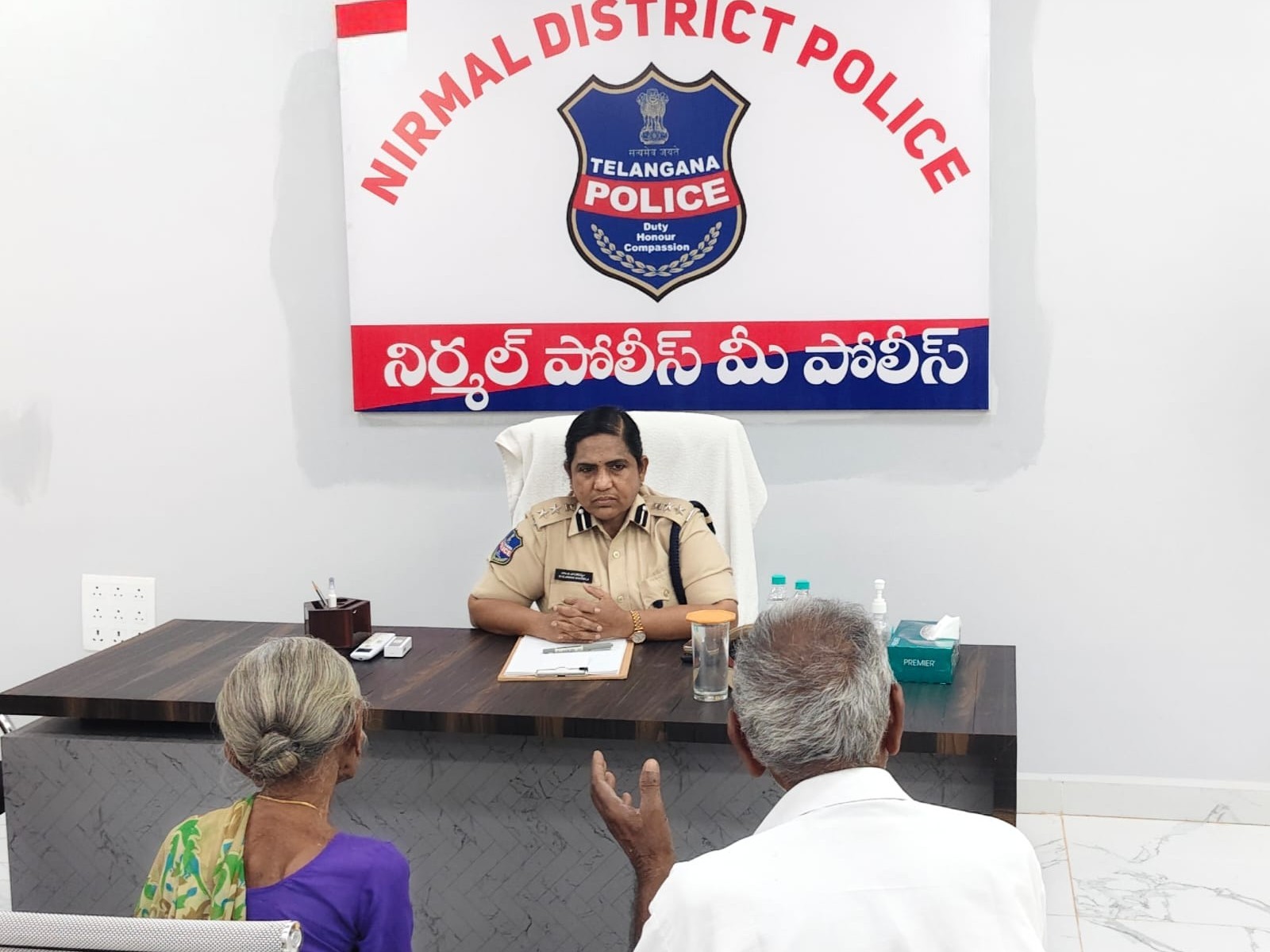 బాధితులకు ఎల్లవేళలా అండగా ఉంటాం: ఎస్పీ