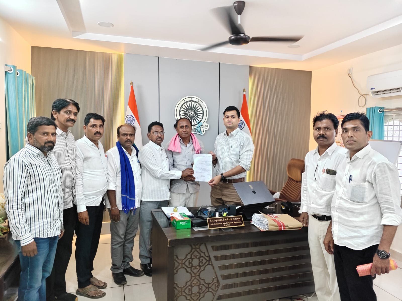 ‘సమగ్ర కుటుంబ సర్వే పారితోషికం ఇప్పించాలి’