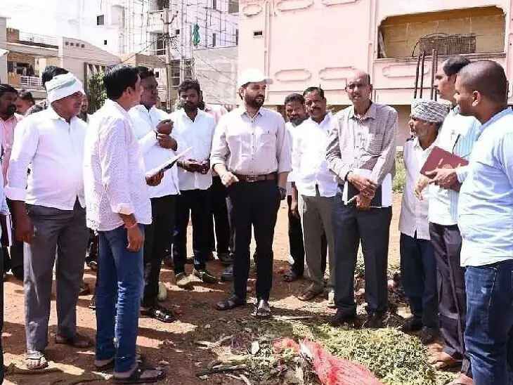 రైతు బజార్లో వసతులు కల్పించండి:కలెక్టర్