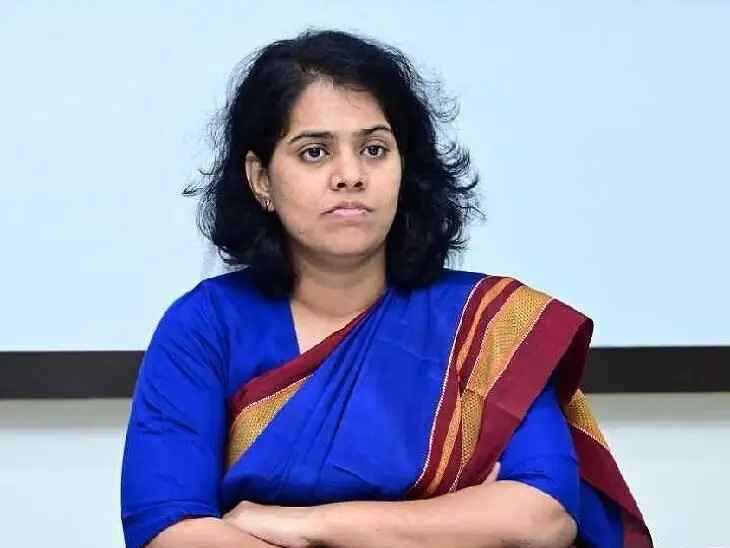 మూల్యాంకనంలో తప్పులు దొర్లితే కఠిన చర్యలు: కలెక్టర్