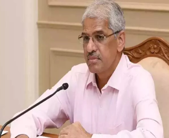 తమిళనాడు సీఎస్‌గా తెలుగు వ్యక్తి