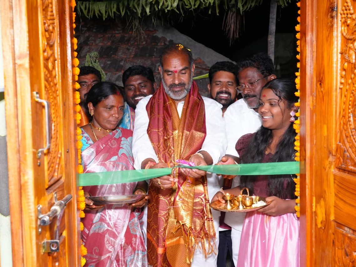 అర్హులైన ప్రతి ఒక్కరికి ఇందిరమ్మ ఇండ్లు మంజూరు