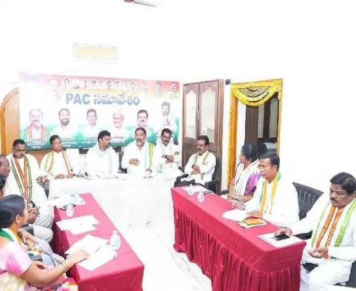 గ్రామస్థాయిలో కాంగ్రెస్ బలోపేతం లక్ష్యం