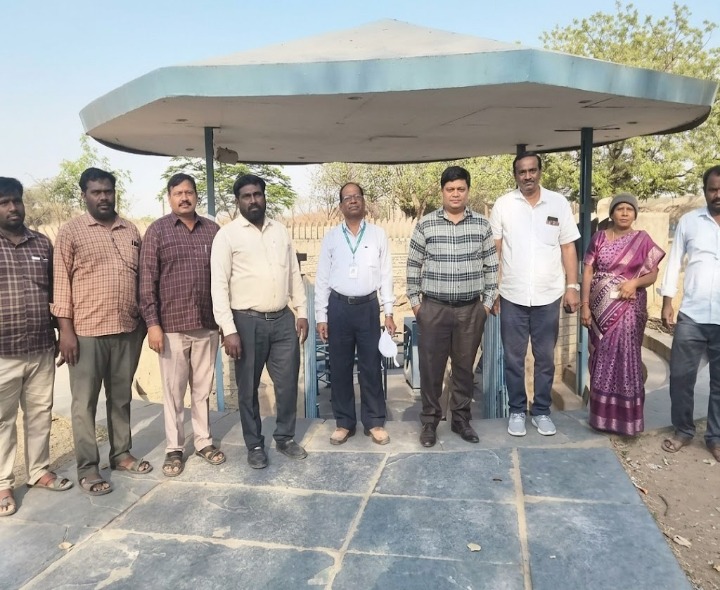 మండలంలో కేంద్ర బృందం పర్యటన