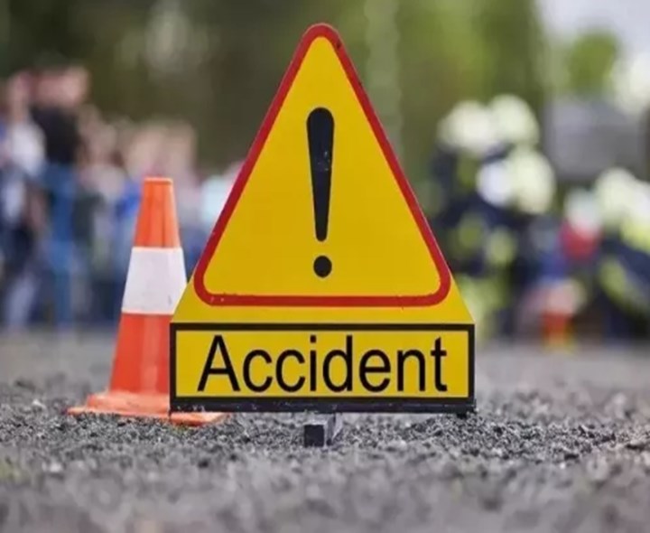 పల్నాడు జిల్లా చిలకలూరిపేటలో కారు బీభత్సం