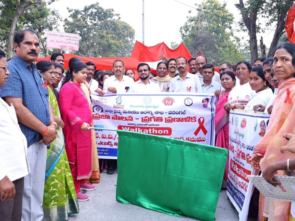 వరంగల్‌లో ఎయిడ్స్ అవగాహన ర్యాలీ