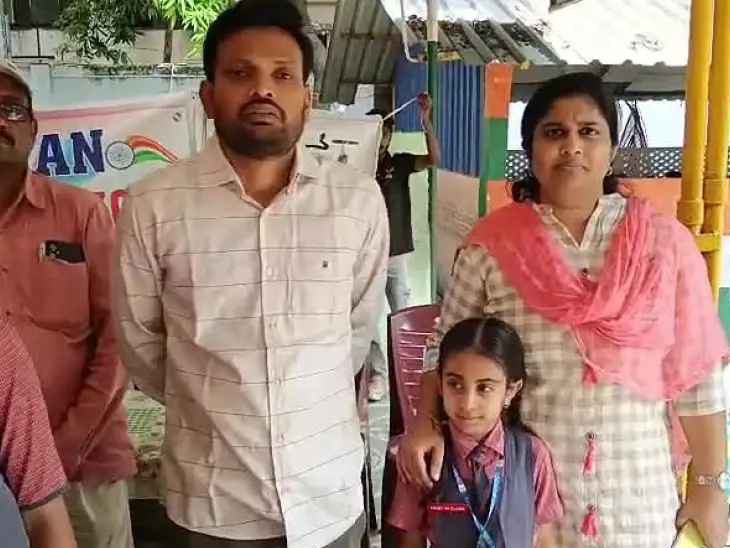 తణుకులో ‘చేంజ్ మేకర్స్’.. 350 కిలోల ప్లాస్టిక్ సేకరణ