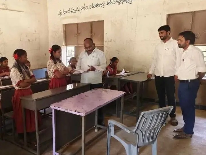 ఆశ్రమ పాఠశాలను తనిఖీ చేసిన డిప్యూటీ డీఈఓ