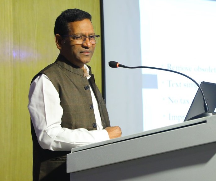 తెలుగు రాష్ట్రాల ఐటీ ప్రిన్సిపల్ చీఫ్‌గా సురేష్