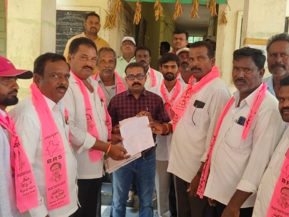 ‘మొక్కజొన్న పంటకు మద్దతు ధర ప్రకటించాలి’