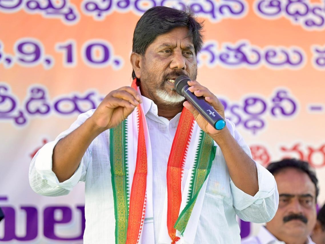 ‘అంతరాలు లేని సమాజం విద్యతోనే సాధ్యం’