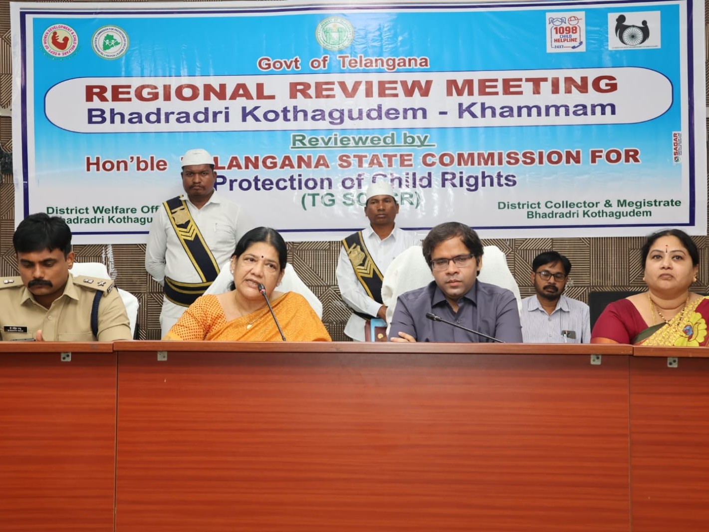 బాలల హక్కులపై సమీక్ష సమావేశం