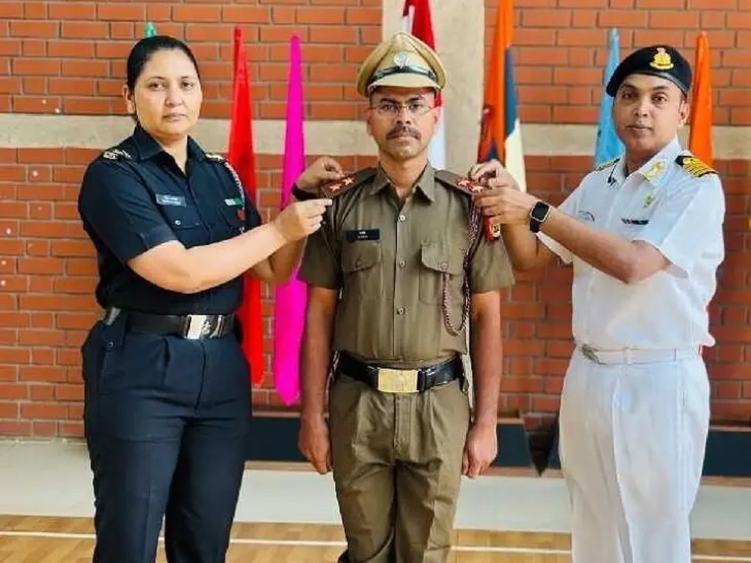 గిరిజన బిడ్డకు అరుదైన గౌరవం