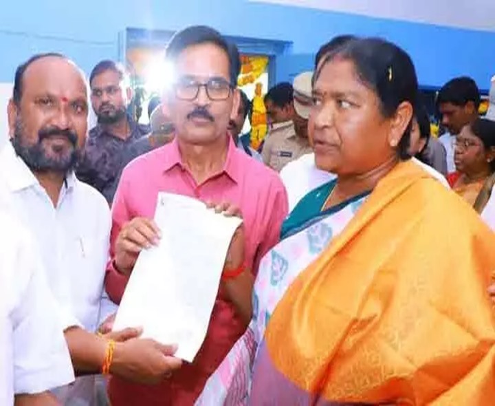 ‘పెన్షనర్ల బకాయిలు చెల్లించండి’