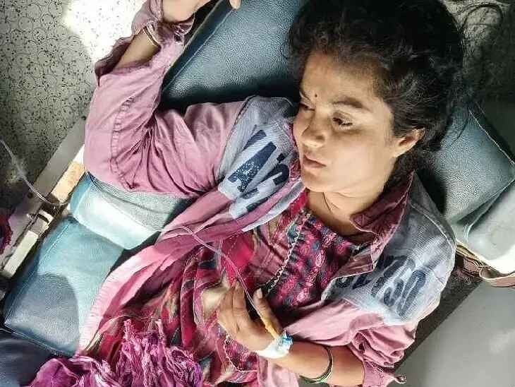 కూలి పనికి వెళ్లిన దగ్గర గొడవ.. మహిళకు గాయాలు