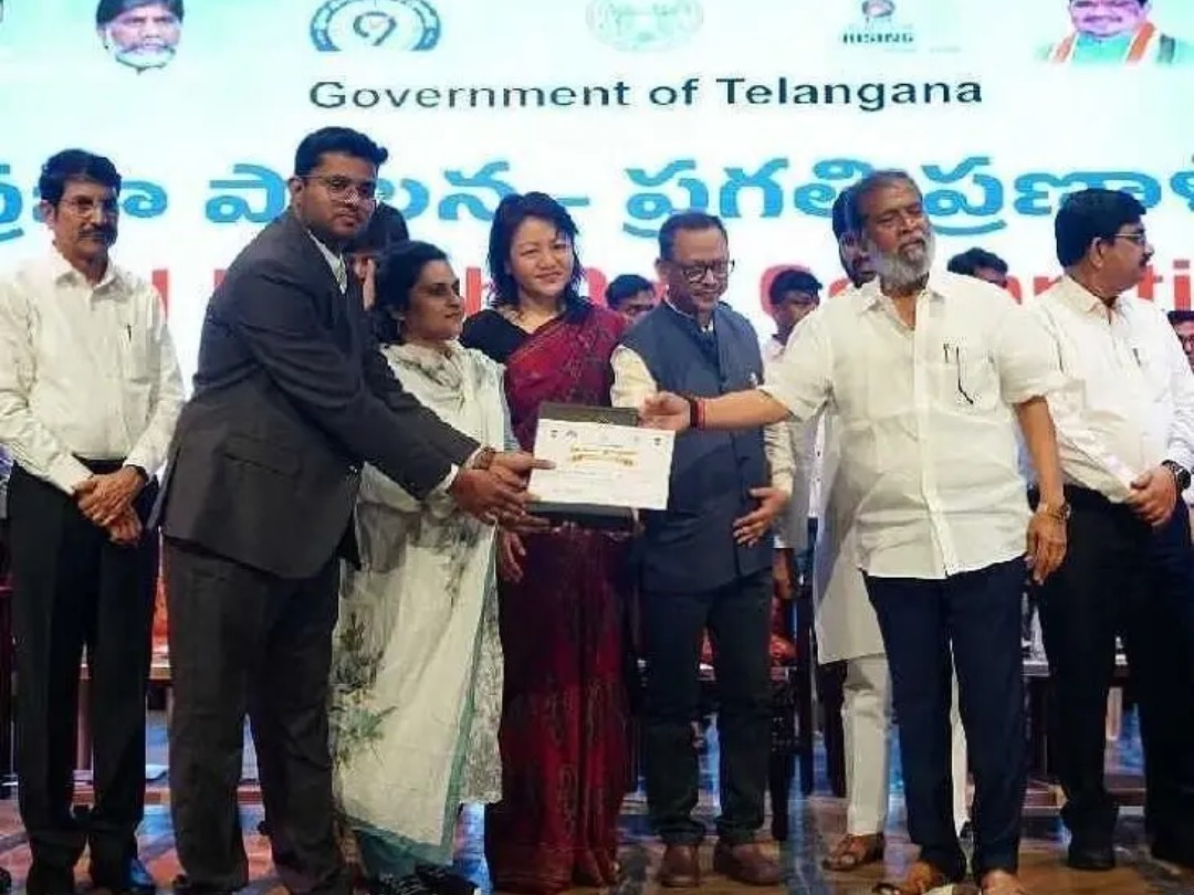 రాయికల్ బస్తి దవాఖానకు ప్రథమ బహుమతి