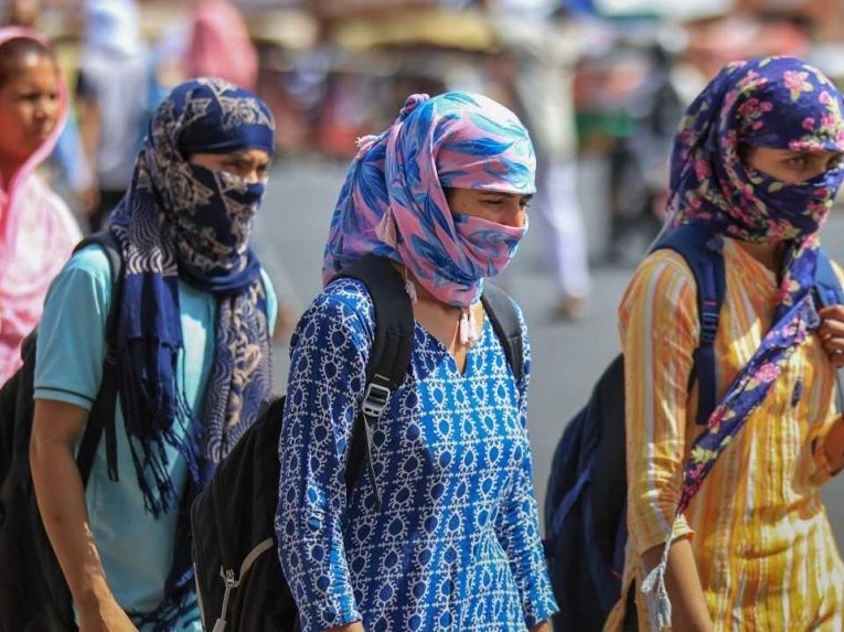 భగ భగ ఎండలు.. రెండు రోజులు జాగ్రత!