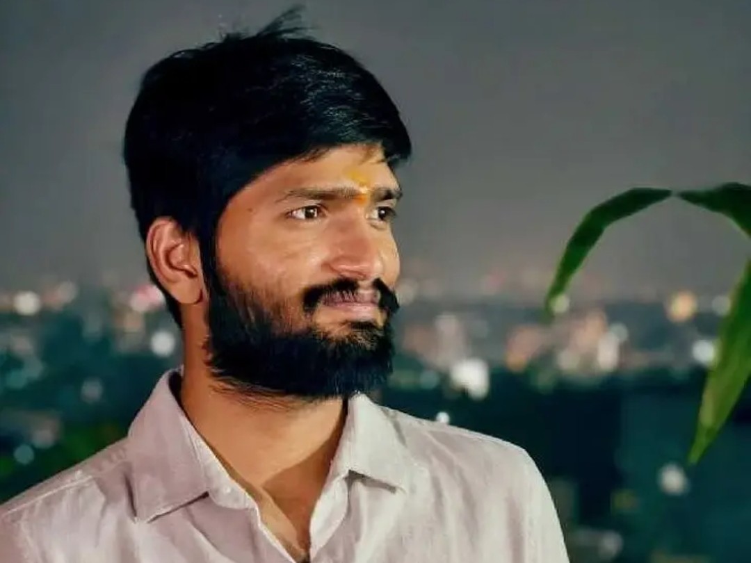 సర్కార్ కొలువు సాధించిన కుల్కచర్ల యువకుడు