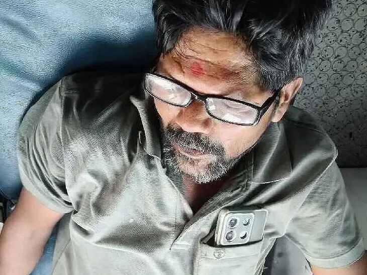 పిచ్చికుక్క దాడిలో వ్యక్తికి గాయాలు