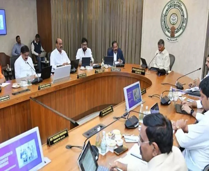 చంద్రబాబు అధ్యక్షతన కేబినెట్ భేటీ ప్రారంభం