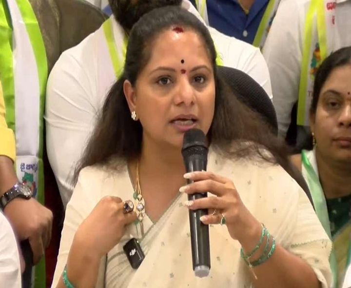 GHMCకి కొత్త అర్థం చెప్పిన కవిత