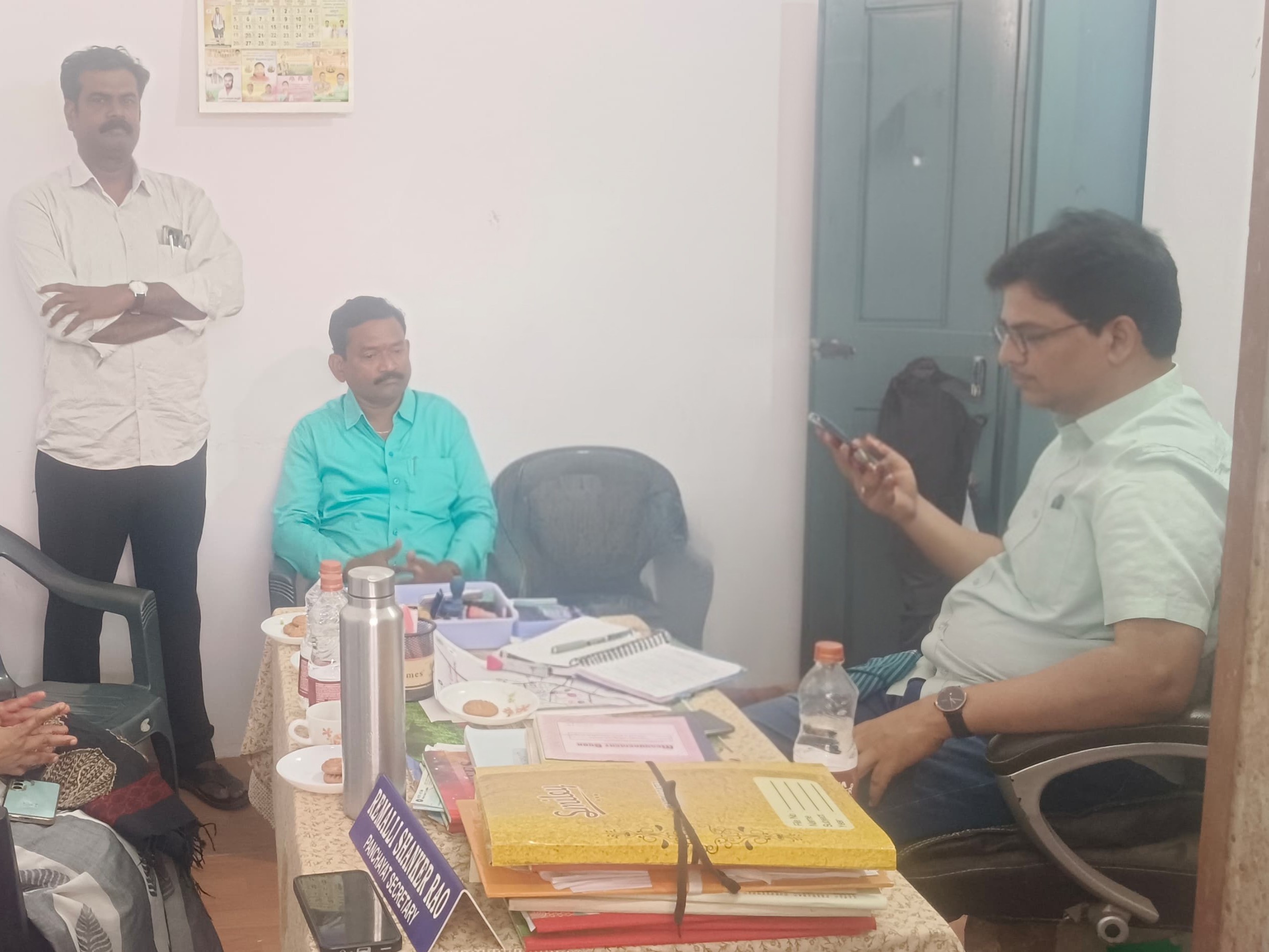 ఇల్లందలో అడిషనల్ కలెక్టర్ ఆకస్మిక తనిఖీ…