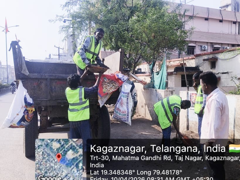 పలు కాలనీలలో ముమ్మరంగా పారిశుధ్య పనులు