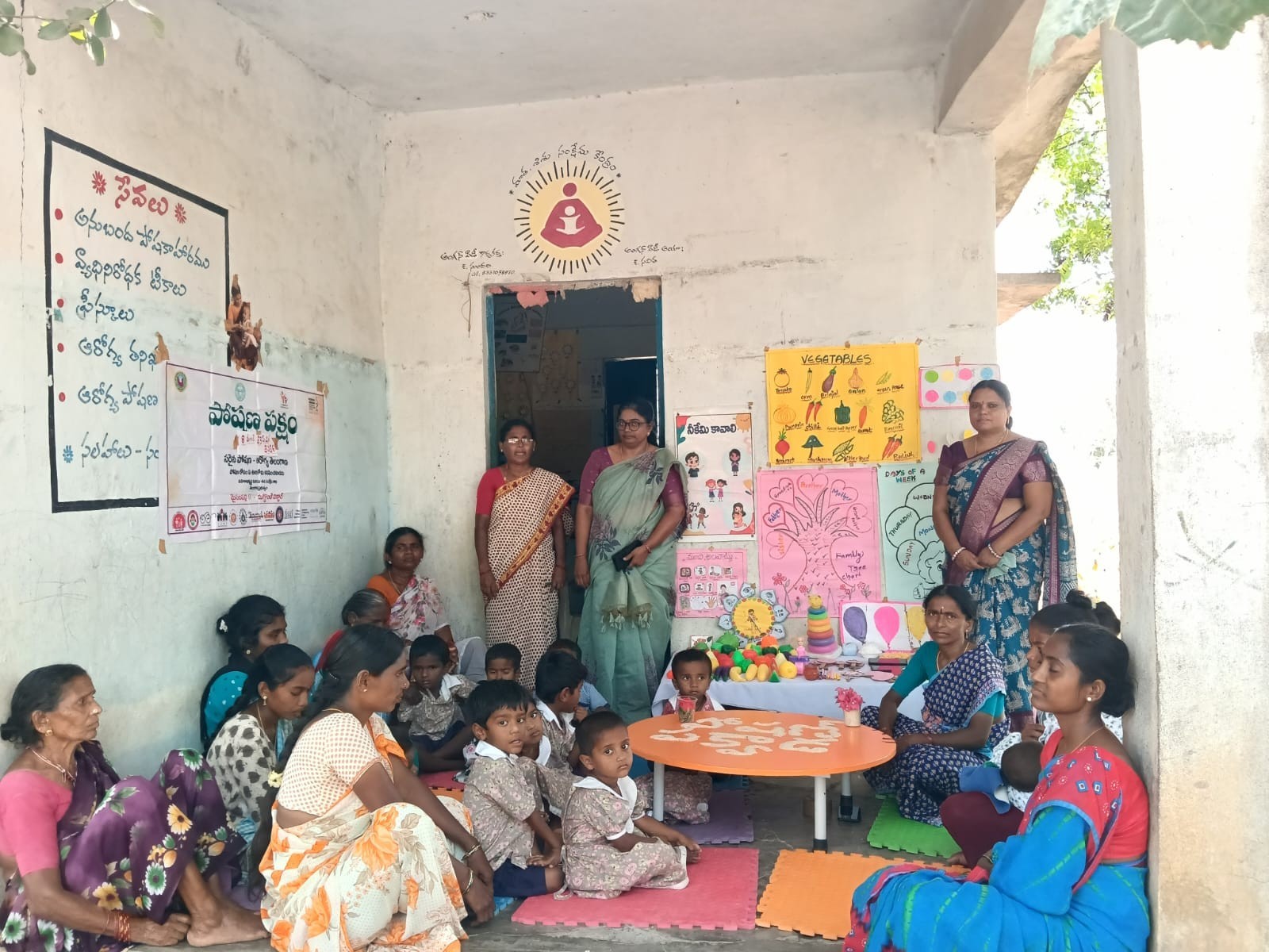 అంగన్వాడి కేంద్రాన్ని సందర్శించిన CDPO