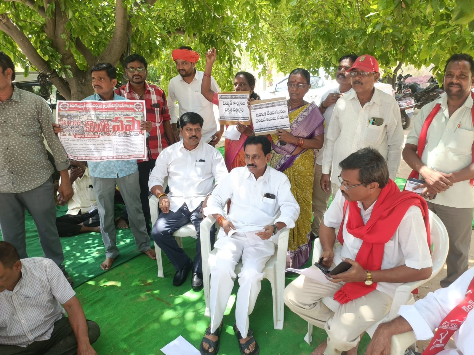 ఆర్టీజన్‌ల సమ్మెకు బీఆర్ఎస్ మద్దతు: మాజీ ఎమ్మెల్యే