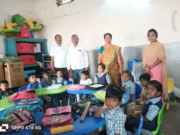 బడా భీమ్‌గల్ పాఠశాలను సందర్శించిన విద్యాధికారి