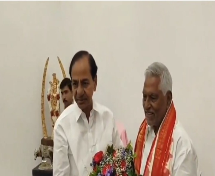 KCRతో జీవన్ రెడ్డి భేటీ