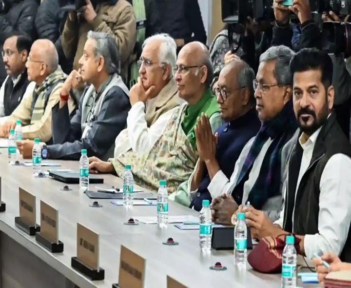 కాంగ్రెస్ వర్కింగ్ కమిటీ సమావేశం ప్రారంభం