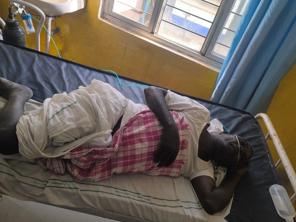 గొంతులో ఇరుక్కుపోయిన మాంసం ముక్క..!