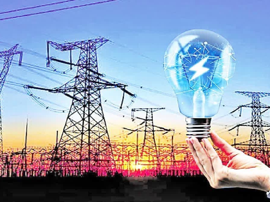 పరిహారానికి ఎదురుచూపులు..