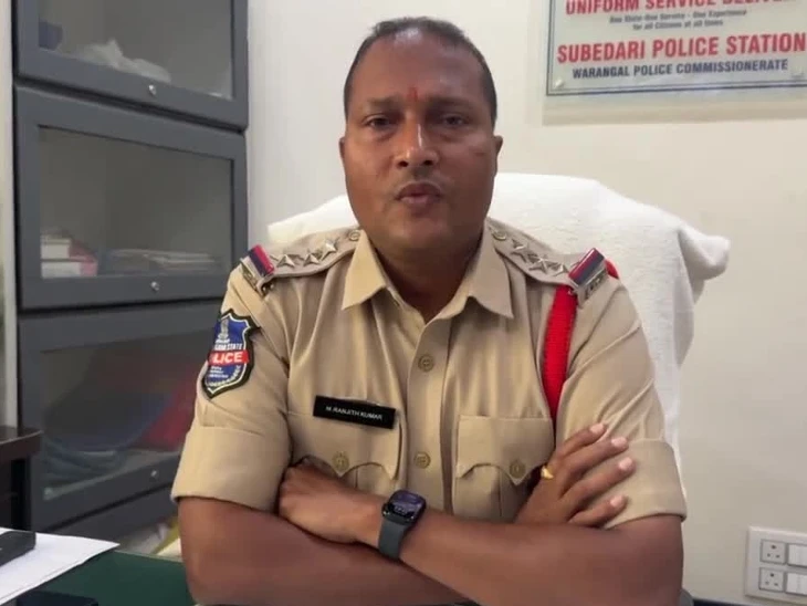 ఇసుక అక్రమ డంపులపై CI హెచ్చరిక