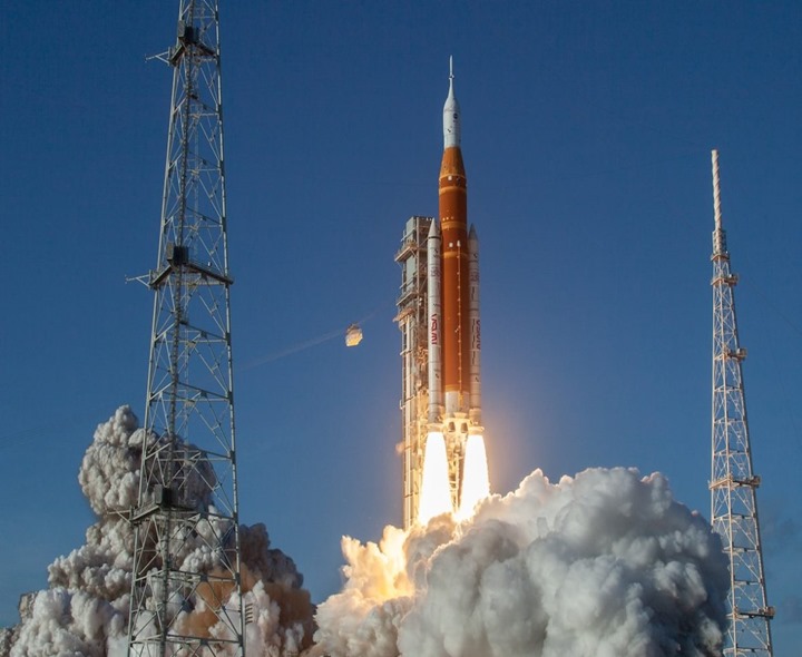 BIG BREAKING: భూమిపైకి చేరుకున్న ‘ఆర్టెమెస్-2’