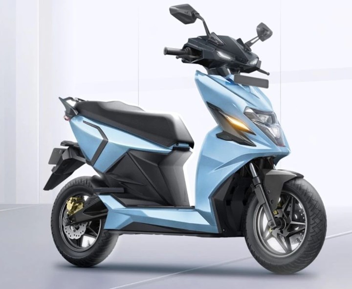 ఎలక్ట్రిక్ వాహనాల కొనుగోలుపై భారీగా సబ్సిడీ