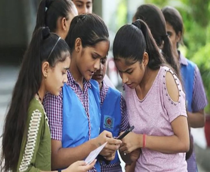 వాట్సాప్‌లోనే ఇంటర్ ఫలితాలు