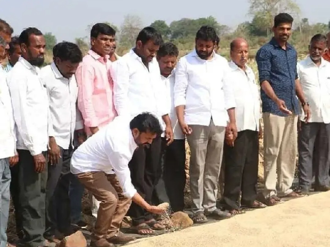 ప్రభుత్వం మద్దతు ధరకు కొనుగోలు చేయాలి: మాజీ ఎమ్మెల్యే