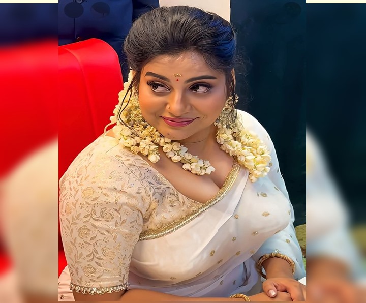 నా దగ్గర బూతు కంటెంట్ ఆశించొద్దు: నటి