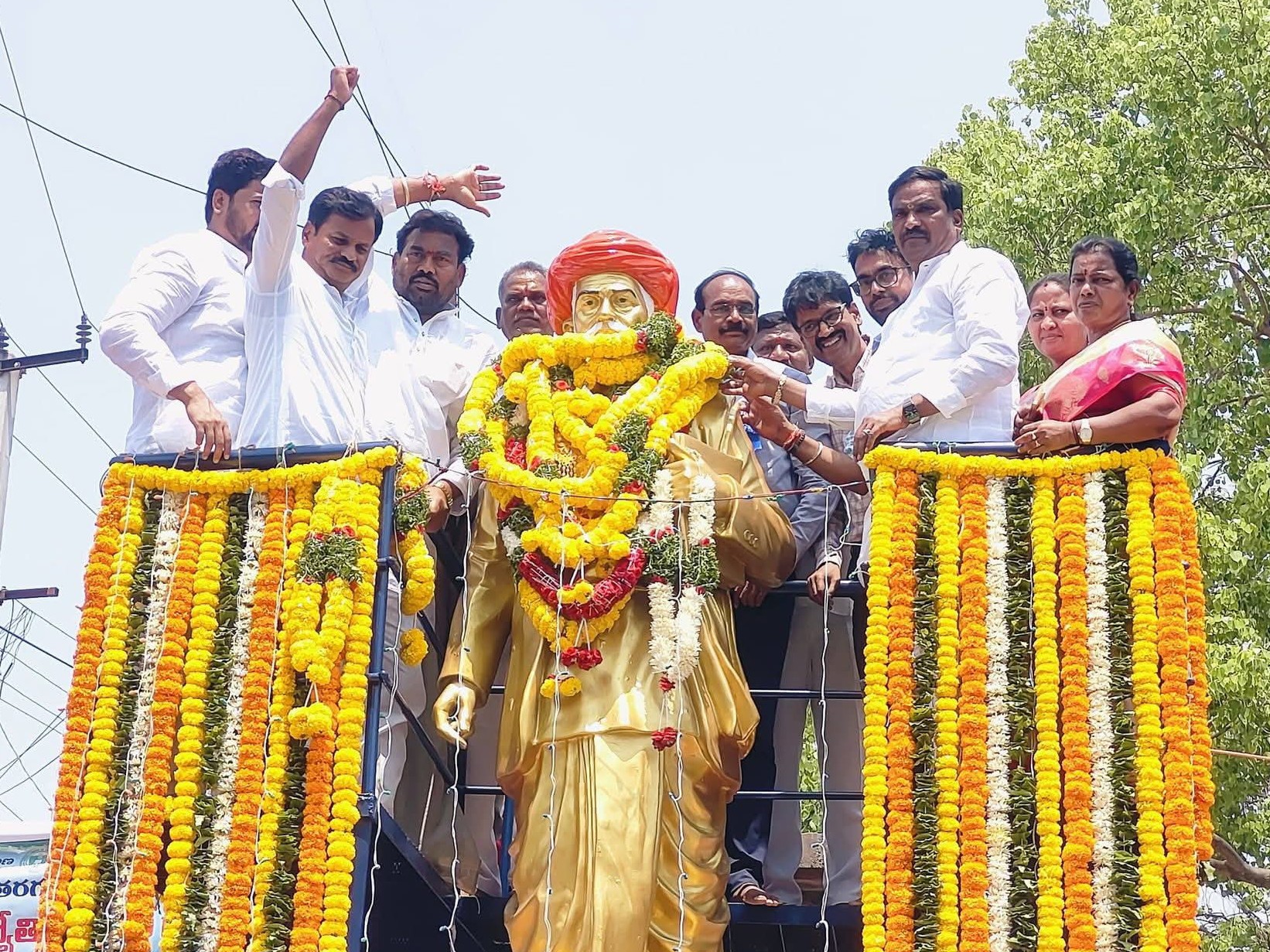 భువనగిరిలో ఘనంగా మహాత్మ జ్యోతిరావు పూలే జయంతి