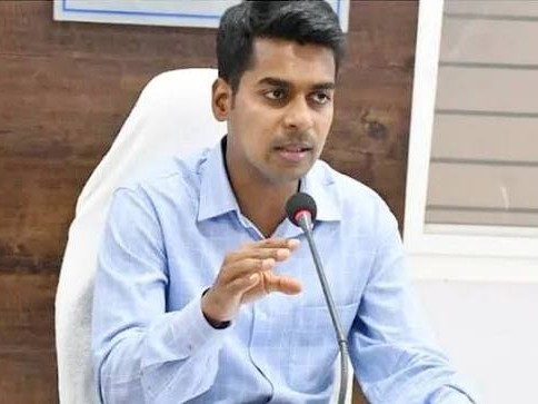 ‘నిర్దేశిత గడివిలోపు పనులు పూర్తి చేయాలి’