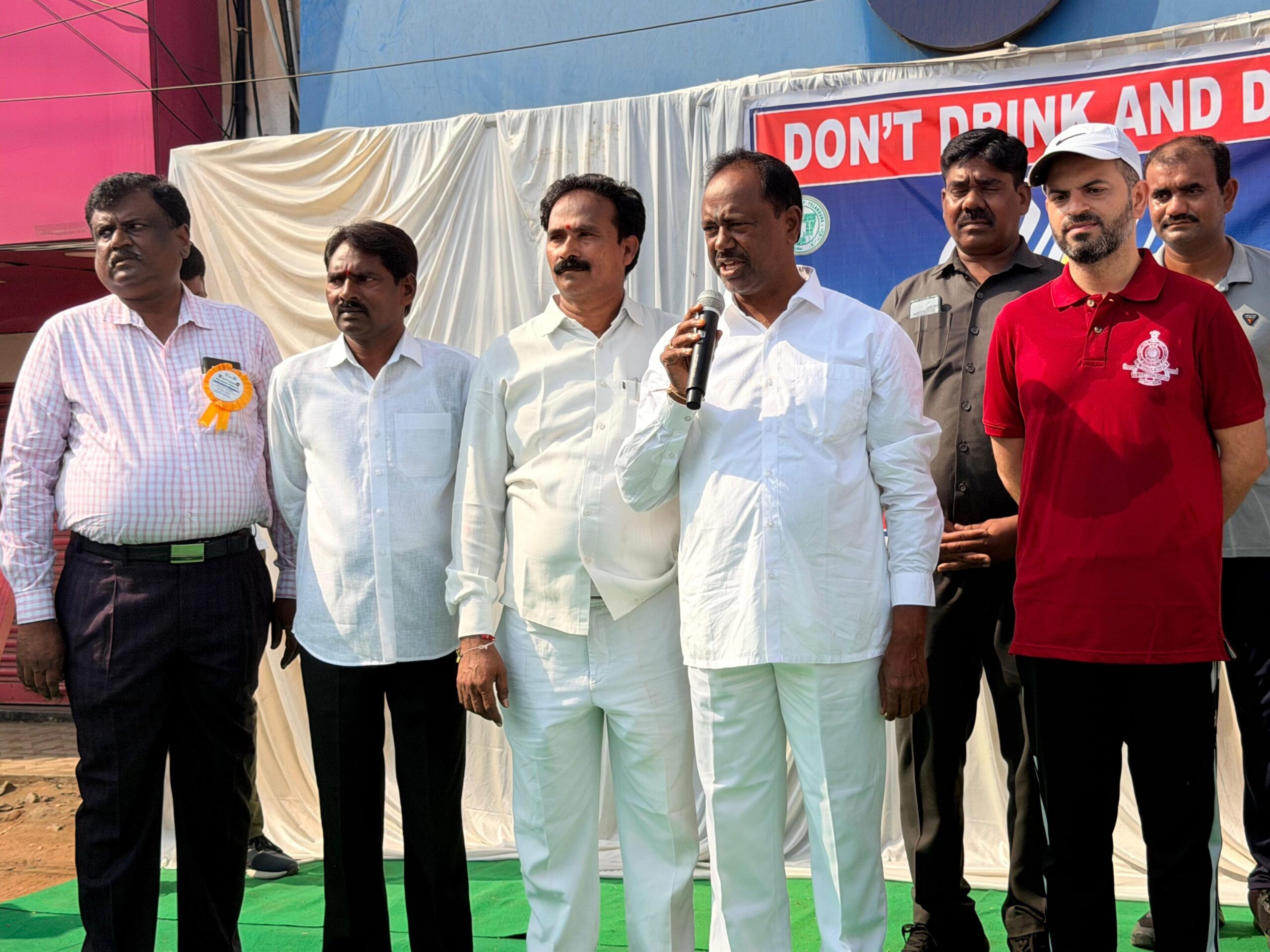 డ్రగ్స్ నియంత్రణపై కఠిన చర్యలు: ఎమ్మెల్యే