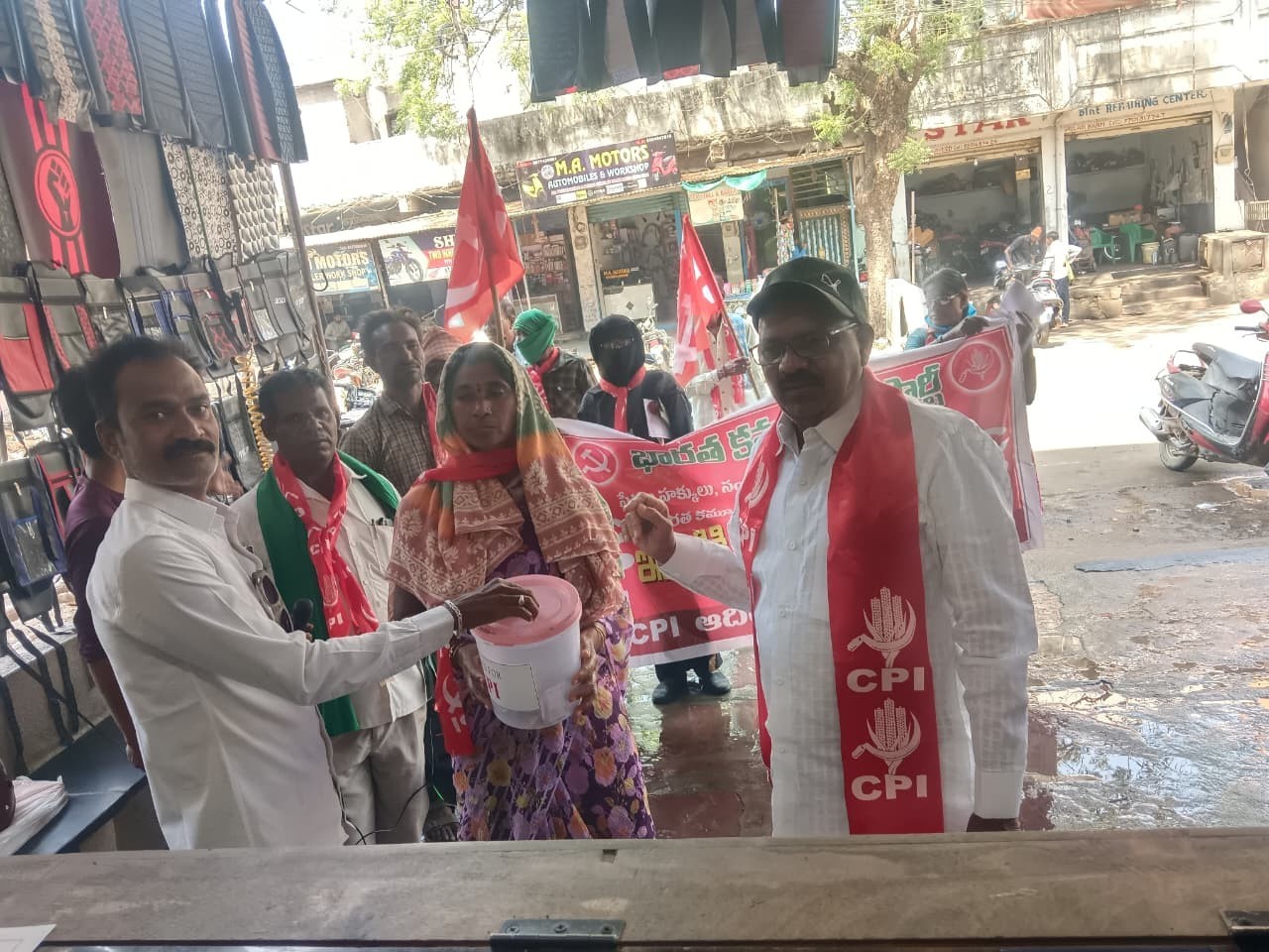 ‘ప్రజా సమస్యల పరిష్కారానికి అలుపెరుగని పోరాటం’