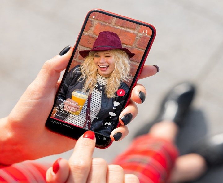 రీల్స్… ఆల్కహాల్ కన్నా ఐదు రెట్లు డేంజరస్