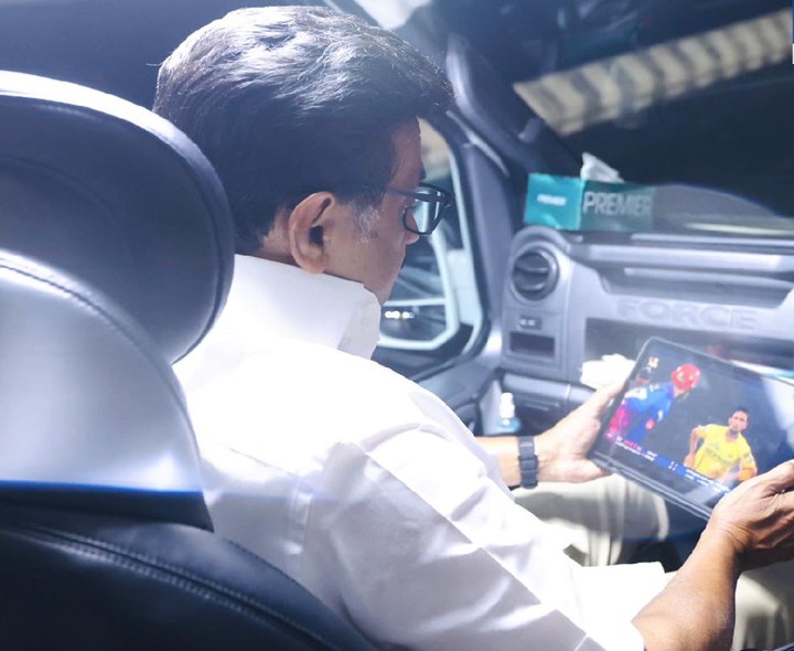 ప్రచారంలో బ్రేక్.. IPL చూసిన సీఎం స్టాలిన్