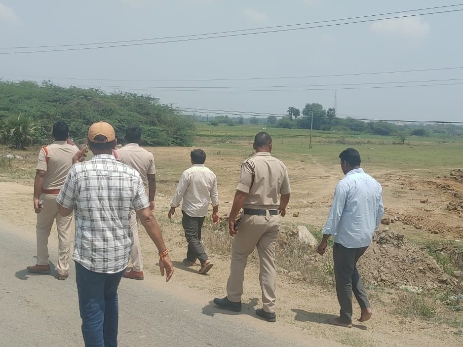 మాకుల జాతర ఏర్పాట్లను పరిశీలించిన పోలీసులు