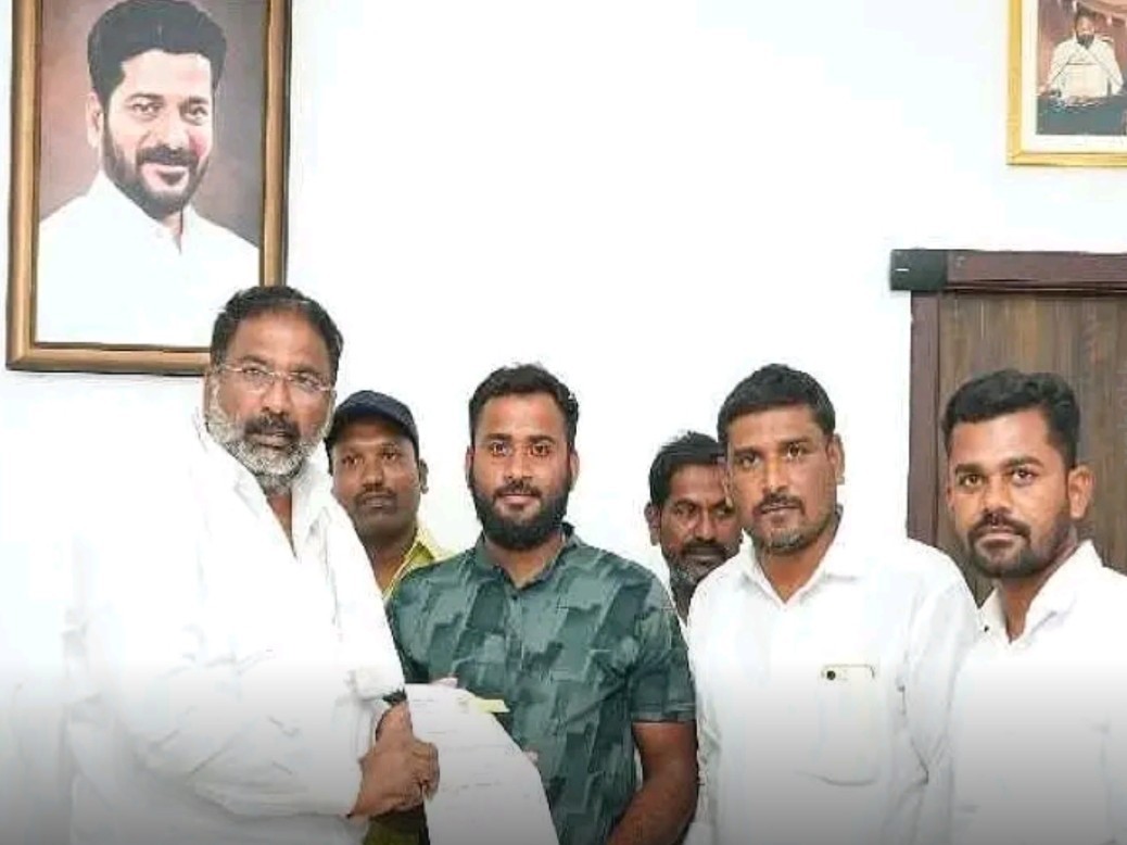 ఆత్మకూరులో మజీద్‌కు రూ.5.5 లక్షల సాయం